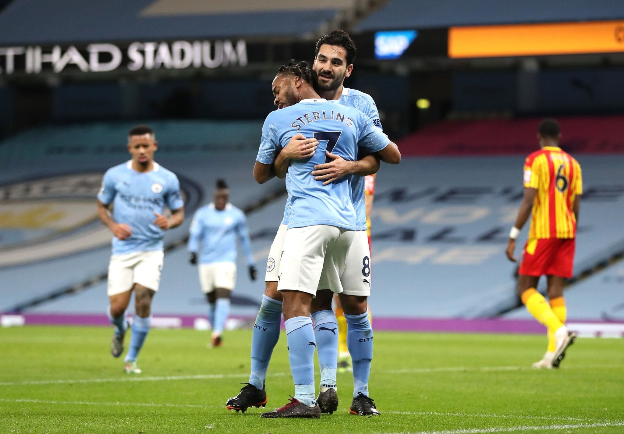 教练组没有 教练组没有